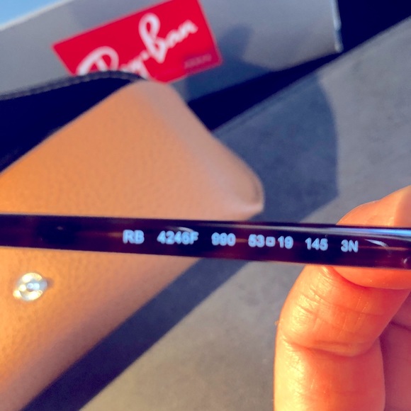 Ray-Ban Clubround Sunglasses Unisex - Picture 6 of 9